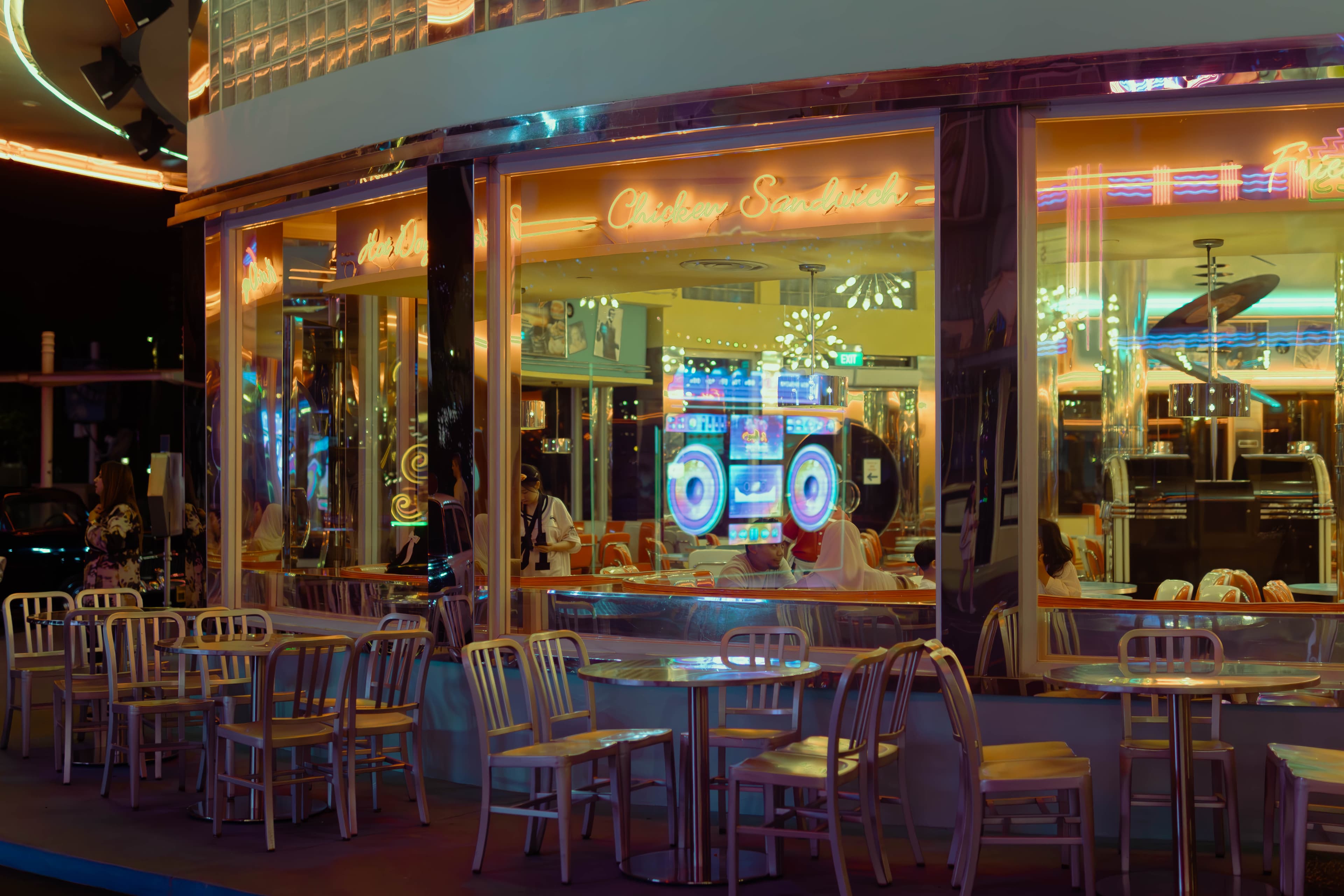 20241202-restaurant.jpg