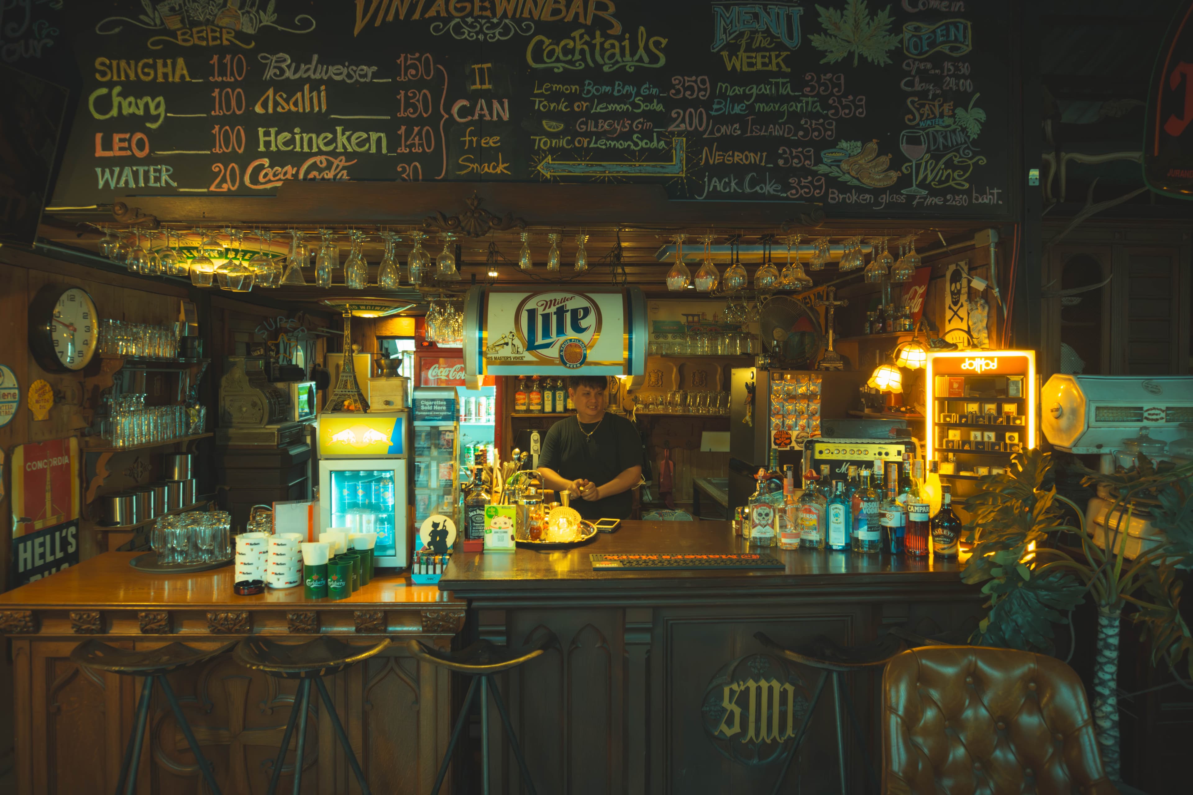 20250511-night-market-bar.jpg